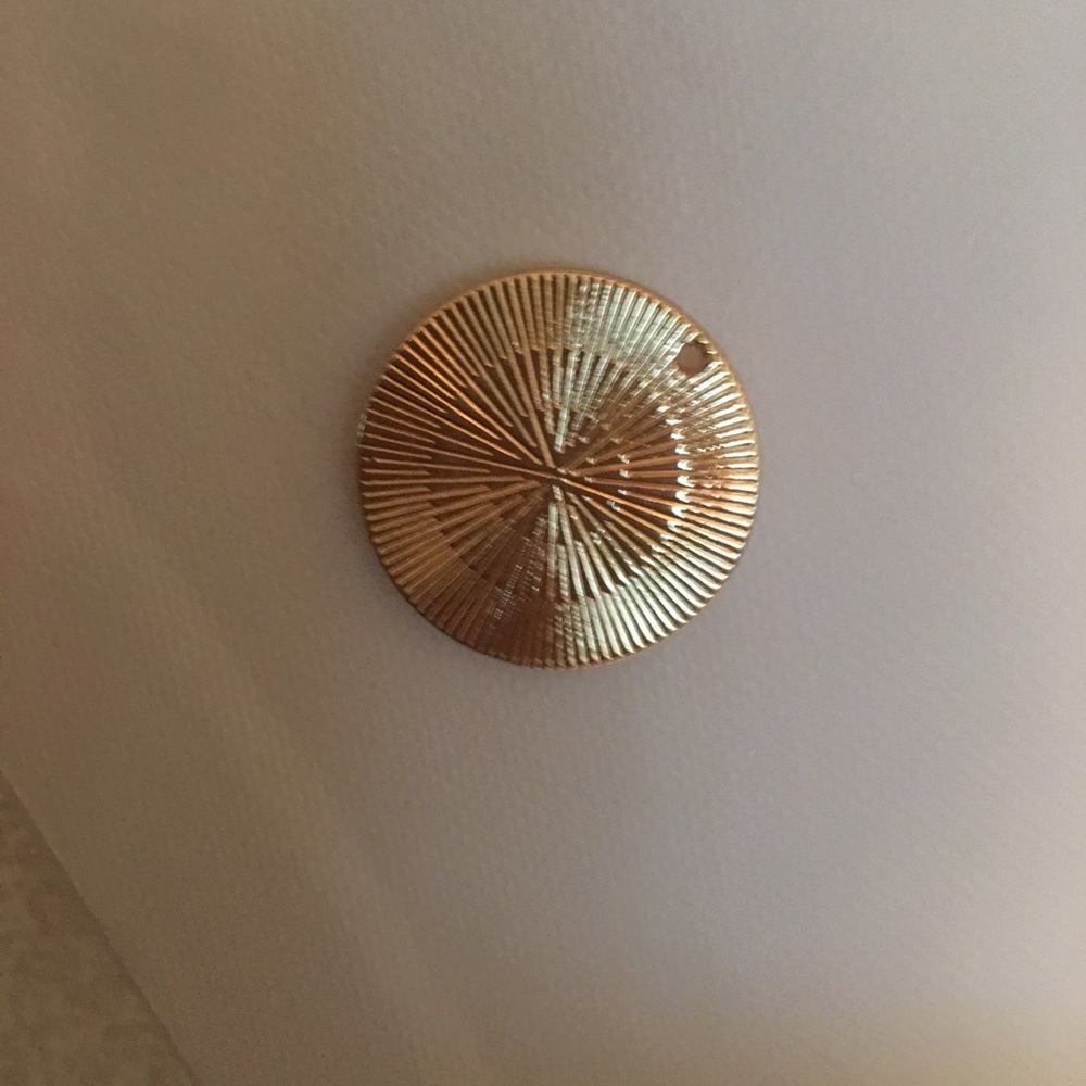 Brooch - Picture 2 of 3
